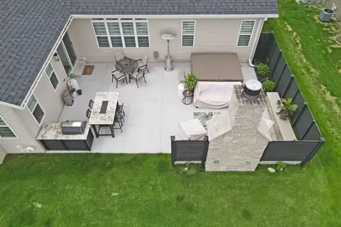 Exterior - n9320 Dusty Drive, Appleton, WI 54915 photo 3 of 10