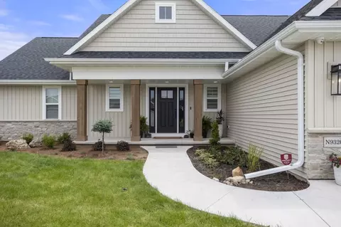 Exterior - n9320 Dusty Drive, Appleton, WI 54915 photo 5 of 10