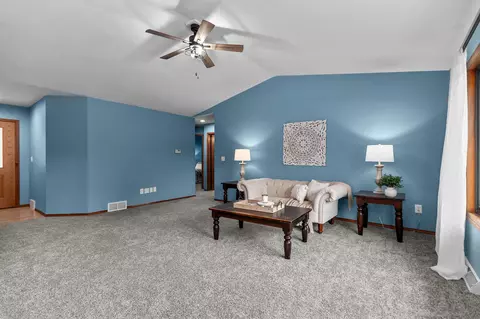 323 Fair St, Wrightstown, WI 54180 photo 6