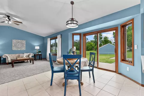 323 Fair St, Wrightstown, WI 54180 photo 9