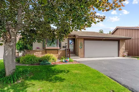 970 Beta Dr, Neenah, WI 54956