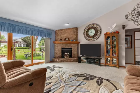 n9452 Rosebud Lane, Appleton, WI 54915 photo 6