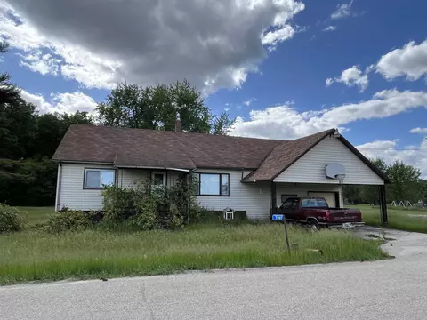 7897 Easy St, Fremont, WI 54940