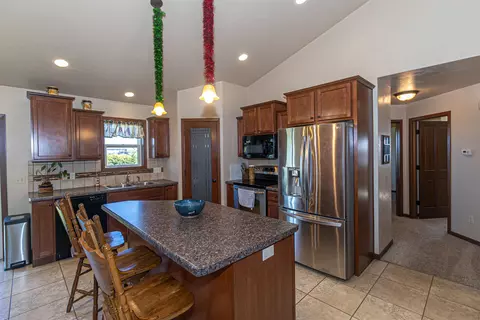 3928 Braeburn Dr, Appleton, WI 54913 photo 4