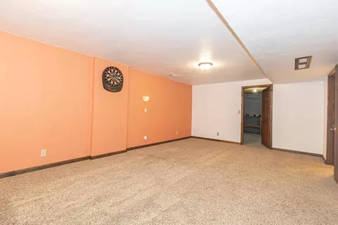 3928 Braeburn Dr, Appleton, WI 54913 photo 16