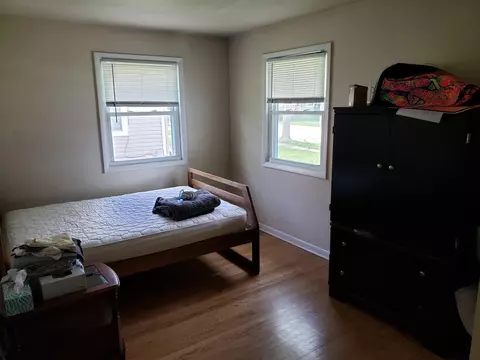 Bedroom - 54 Fairway Ct, Appleton, WI 54915 photo 1 of 4