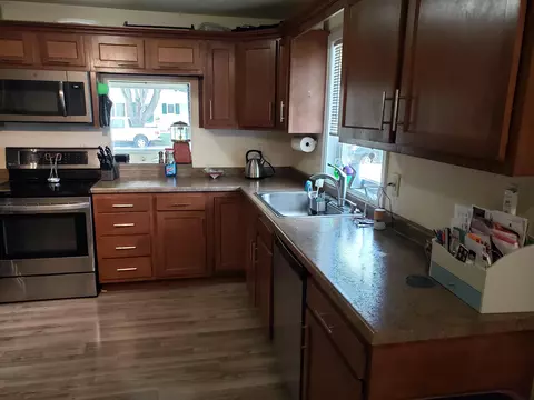 Kitchen - 54 Fairway Ct, Appleton, WI 54915 photo 2 of 2