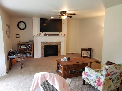 Living - 54 Fairway Ct, Appleton, WI 54915 photo 3 of 4