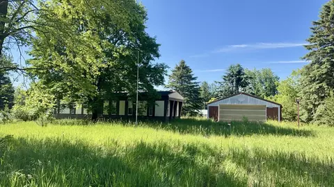 11257 Sun And Sand Ln, Crivitz, WI 54114