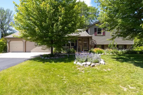 n9565 Crystal Drive, Appleton, WI 54915