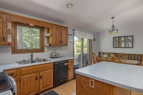 Kitchen - n9565 Crystal Drive, Appleton, WI 54915 photo 1 of 3