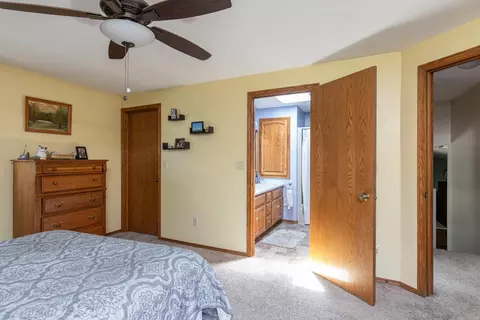 Bedroom - n9565 Crystal Drive, Appleton, WI 54915 photo 2 of 4