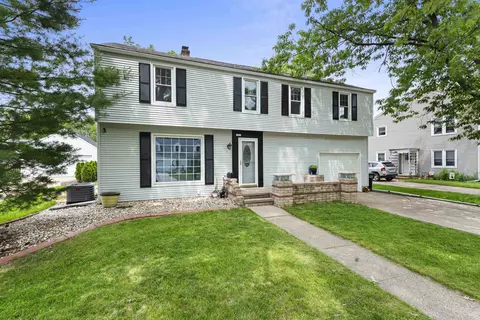 1929 N Division St, Appleton, WI 54911
