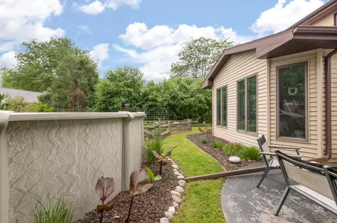 Exterior - 3018 N Mcdonald St, Appleton, WI 54911 photo 18 of 21
