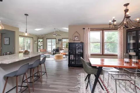 Dining - 3018 N Mcdonald St, Appleton, WI 54911 photo 1 of 4