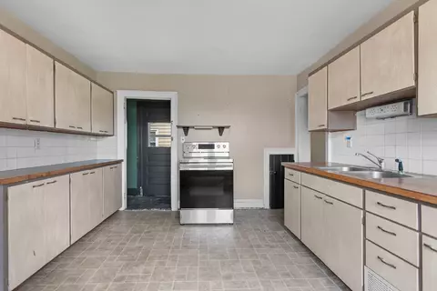 714 W Franklin St, Appleton, WI 54914 photo 6