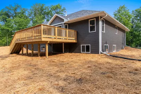 Exterior - 6123 Hedgewood Ct, Abrams, WI 54101 photo 6 of 13