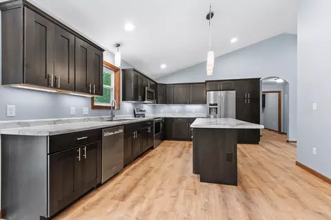 Kitchen - 6123 Hedgewood Ct, Abrams, WI 54101 photo 1 of 6