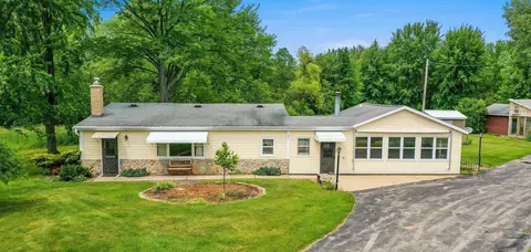 4218 Rowell Ln, Abrams, WI 54101