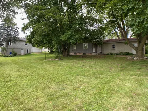 211 W Mill St, Bonduel, WI 54107