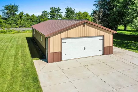 326 Main St, Wrightstown, WI 54180 photo 36