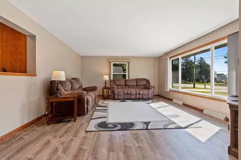 326 Main St, Wrightstown, WI 54180 photo 13