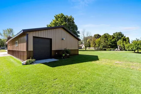 326 Main St, Wrightstown, WI 54180 photo 43