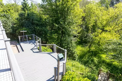 Exterior - 816 N Cambridge Dr, Appleton, WI 54915 photo 3 of 11