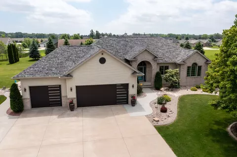 w7233 Westhaven Drive, Greenville, WI 54942