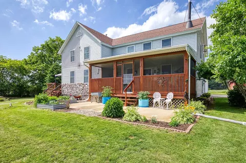 n5269 35th Drive, Fremont, WI 54940