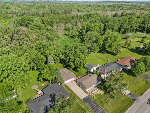 5031 N Lynndale Dr, Appleton, WI 54913 photo 43