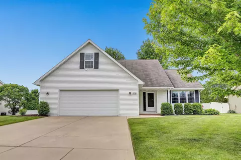 3058 Saybrook Cir, Green Bay, WI 54311