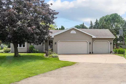 n9599 Anna Court, Appleton, WI 54915
