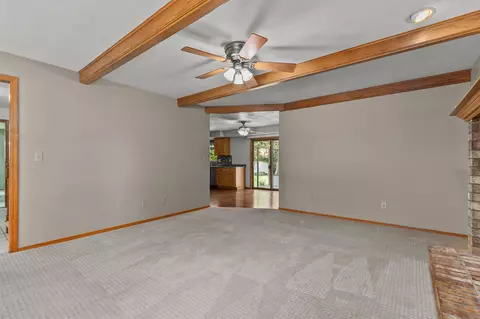 10 Pheasant Ct, Appleton, WI 54915 photo 12