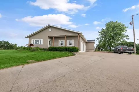 w6054 Town Hall Road, Peshtigo, WI 54157