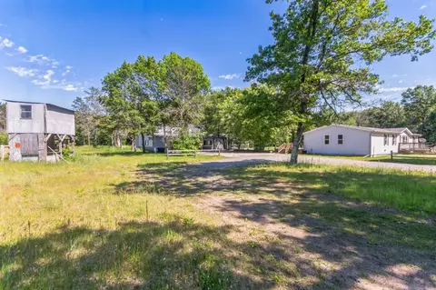 844 Beaver Ave, Hancock, WI 54943