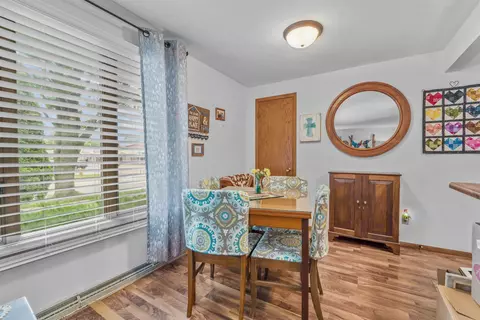2 Fairway Ct, Appleton, WI 54915 photo 5
