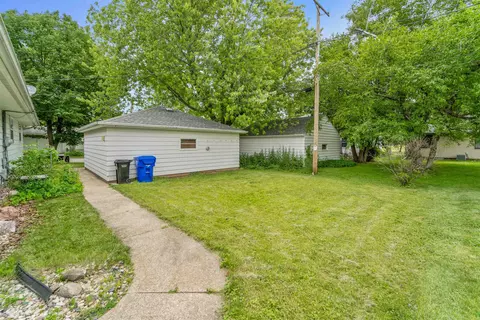 2 Fairway Ct, Appleton, WI 54915 photo 27