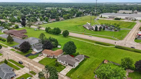 2816 E Henry St, Appleton, WI 54915 photo 41