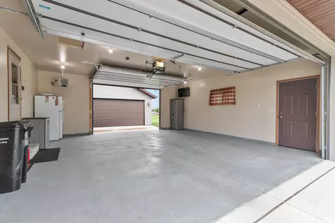 2816 E Henry St, Appleton, WI 54915 photo 38