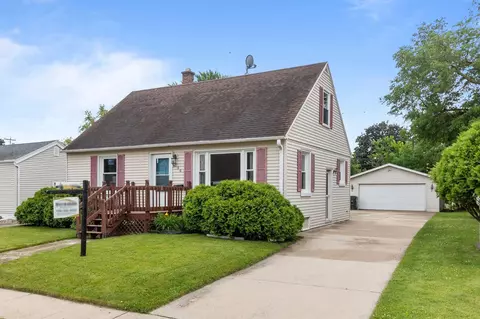 296 15th St, Fond Du Lac, WI 54935