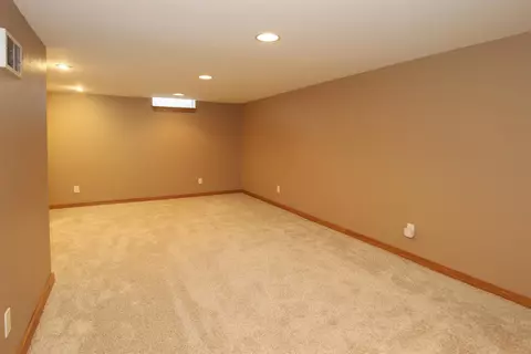 Other - 27 N Linden Ln, Appleton, WI 54915 photo 4 of 8