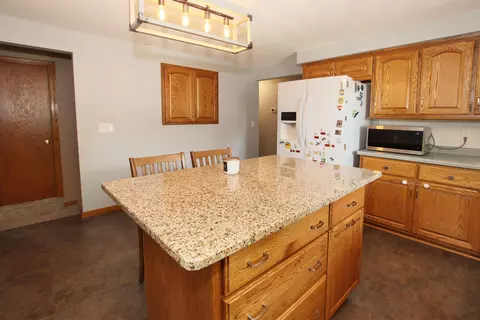 Kitchen - 27 N Linden Ln, Appleton, WI 54915 photo 3 of 3