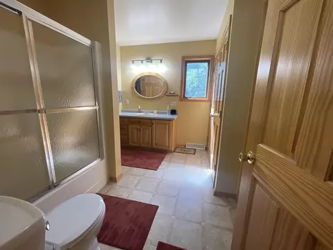 Bath - n7697 East Butler Rock Road, Crivitz, WI 54114 photo 1 of 4