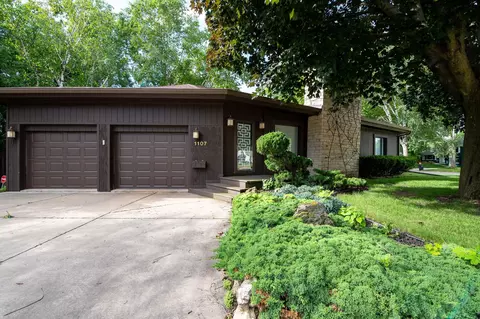 1107 E New York Ave, Oshkosh, WI 54901