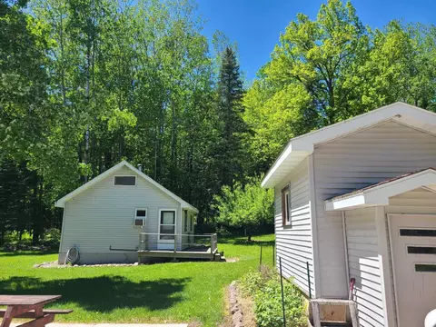 15721 Mccauslin Crossing Ln, Lakewood, WI 54138