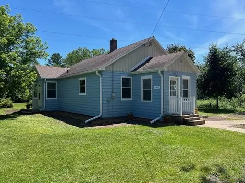 4671 Brookside Rd, Abrams, WI 54101 photo 2