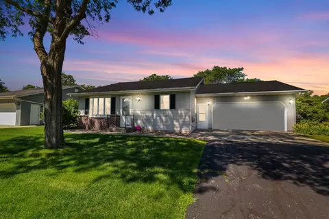 38 Heritage Ct, Fond Du Lac, WI 54935