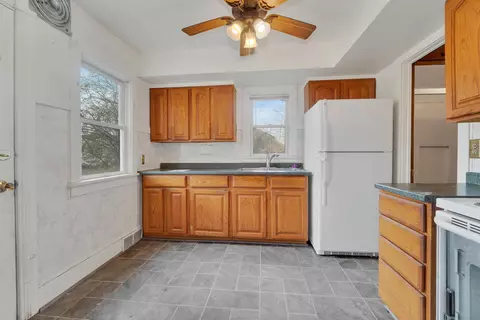 321 E Fremont St, Appleton, WI 54915 photo 9
