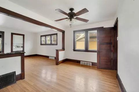 321 E Fremont St, Appleton, WI 54915 photo 7